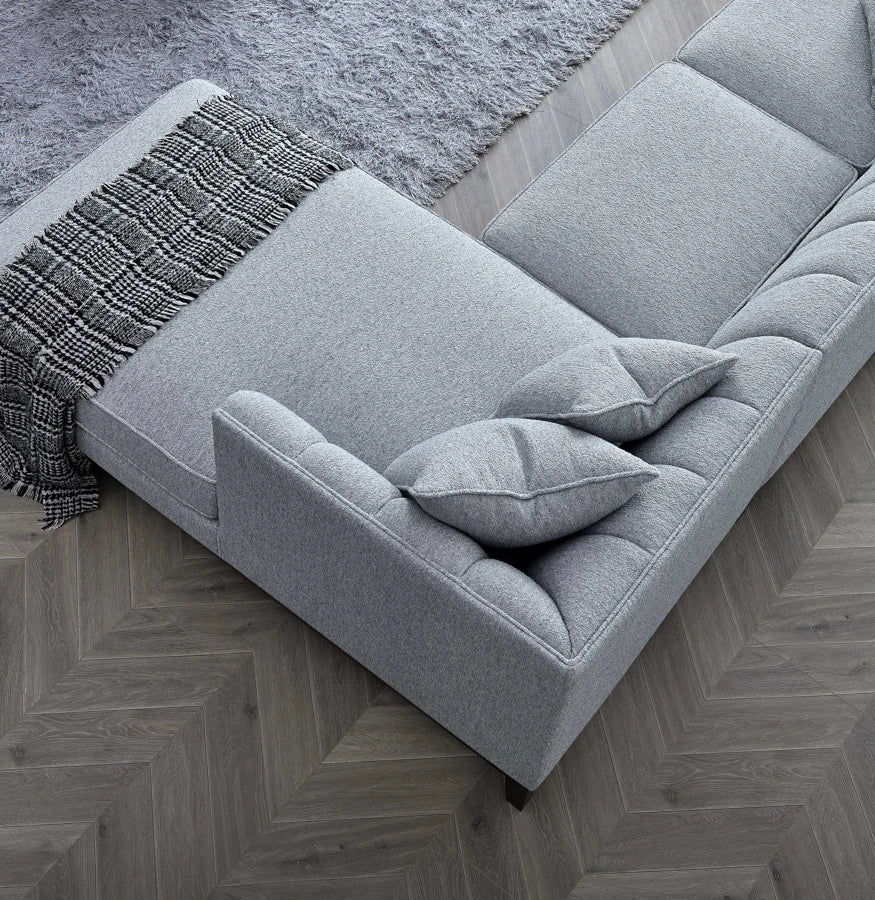 Aluxo Cooper Corner Group in Dolphin Boucle