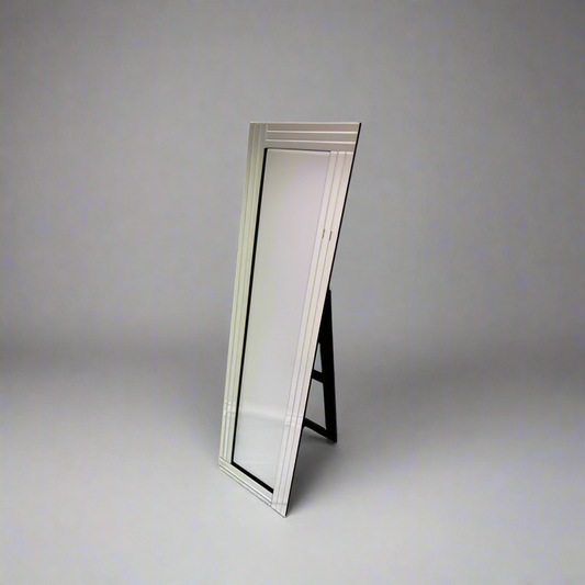 Stand-up mirror