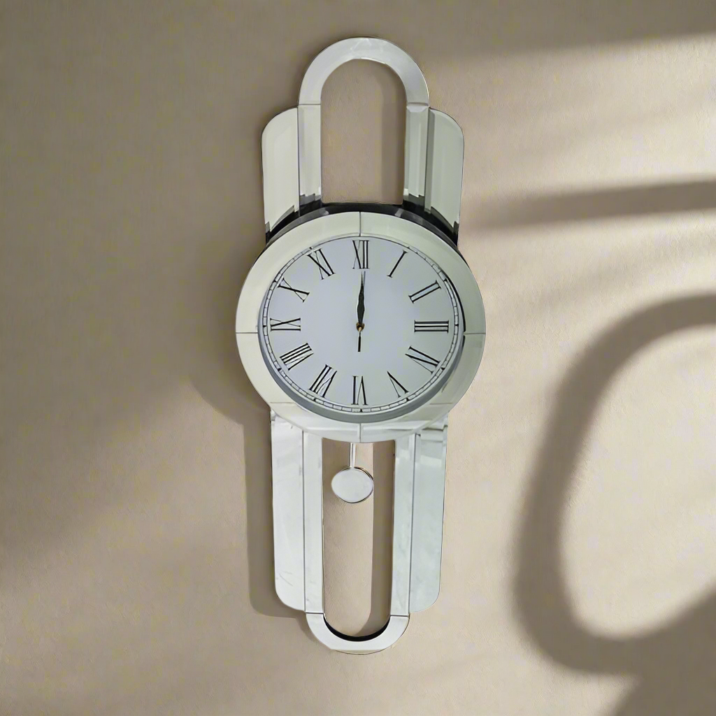 Large mirrored clock