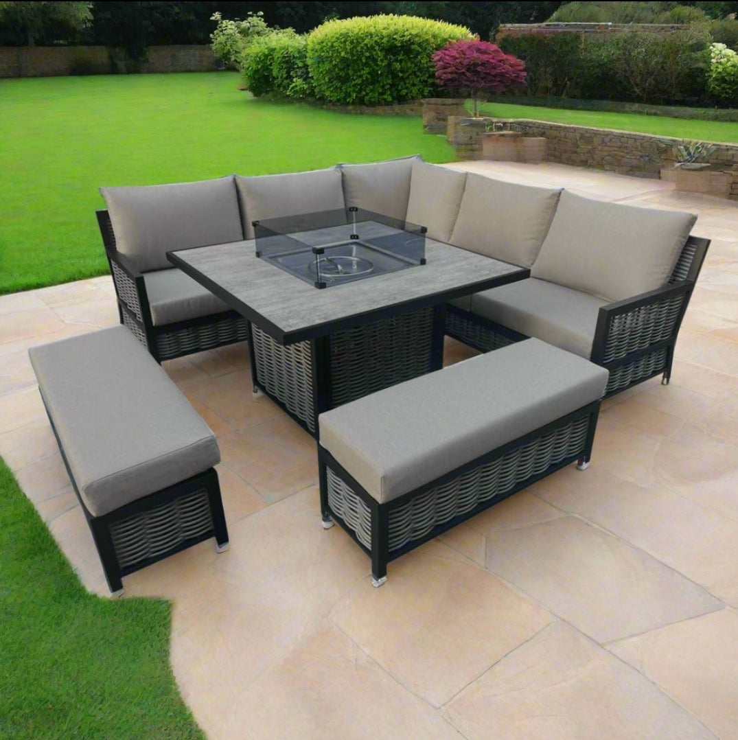 California aluminium corner sofa with square firepit dining table